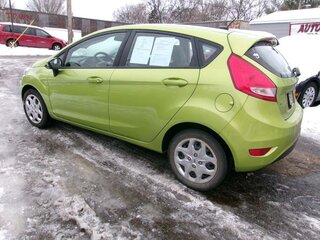 2012 Ford Fiesta SE — photo 3