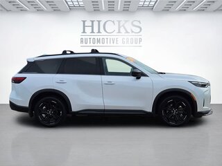 2026 Infiniti QX60 SPORT — photo 4
