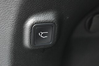 2022 Jeep Cherokee Latitude Lux FWD — photo 14