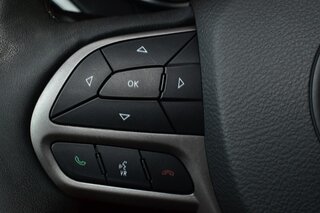 2022 Jeep Cherokee Latitude Lux FWD — photo 22