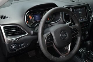 2022 Jeep Cherokee Latitude Lux FWD — photo 15