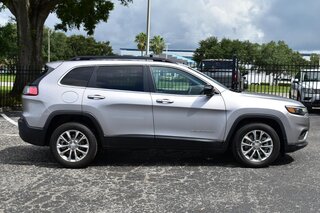 2022 Jeep Cherokee Latitude Lux FWD — photo 7