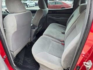 2009 Toyota Tacoma PreRunner V6 — photo 10