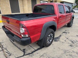 2009 Toyota Tacoma PreRunner V6 — photo 4