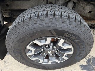 2009 Toyota Tacoma PreRunner V6 — photo 15