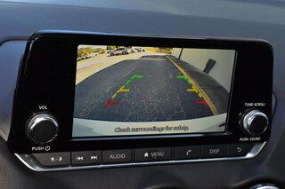 2025 Nissan Sentra S CVT — photo 18