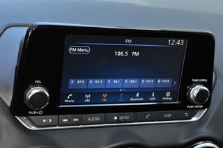 2025 Nissan Sentra S CVT — photo 17