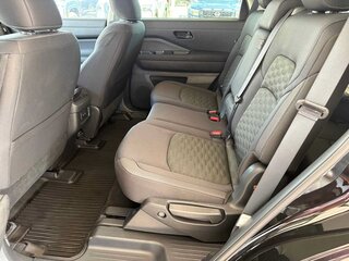 2026 Nissan Pathfinder SV — photo 11