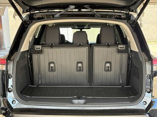 2026 Nissan Pathfinder SV — photo 10