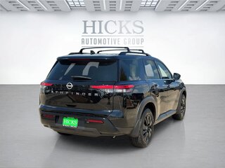 2026 Nissan Pathfinder SV — photo 5