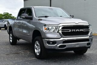 2022 Ram 1500 Big Horn 4x4 Crew Cab 5'7" Box — photo 6