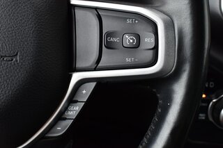 2022 Ram 1500 Big Horn 4x4 Crew Cab 5'7" Box — photo 21