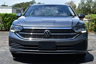 2024 Volkswagen Jetta S Auto — photo 5