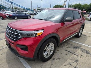 2021 Ford Explorer XLT — photo 1