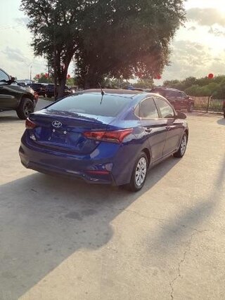 2019 Hyundai Accent SE — photo 4