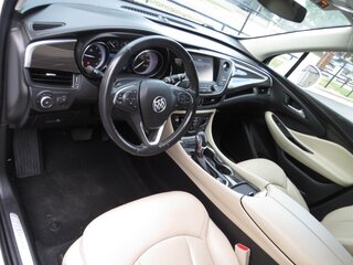 2020 Buick Envision FWD 4dr Essence — photo 14