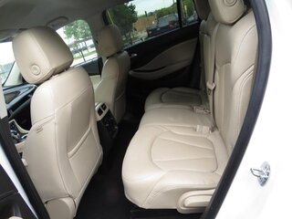 2020 Buick Envision FWD 4dr Essence — photo 15