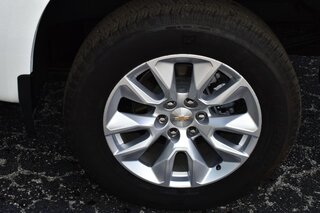 2026 Chevrolet Silverado 1500 2WD Double Cab 147" Custom — photo 8