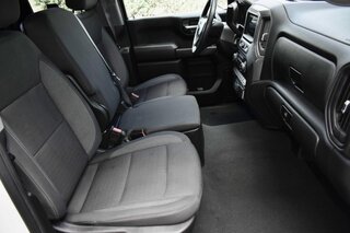 2026 Chevrolet Silverado 1500 2WD Double Cab 147" Custom — photo 13