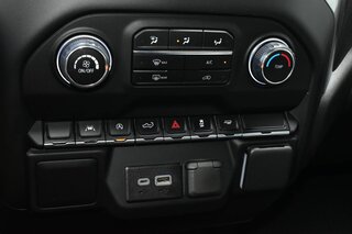 2026 Chevrolet Silverado 1500 2WD Double Cab 147" Custom — photo 16