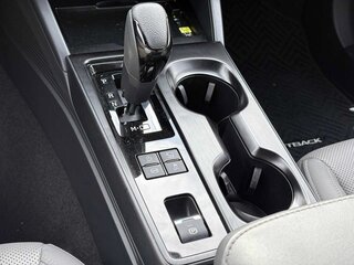 2026 Subaru Outback Limited XT — photo 17