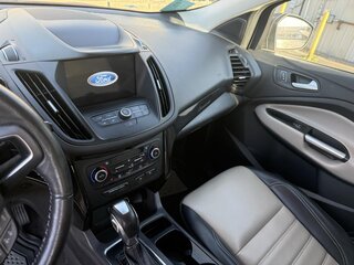 2019 Ford Escape SEL FWD — photo 13