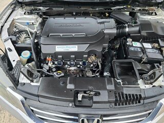2014 Honda Accord EX-L V-6 — photo 16