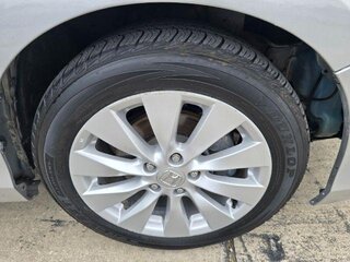 2014 Honda Accord EX-L V-6 — photo 17