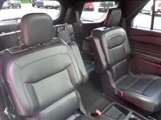 2020 Ford Explorer XLT 4WD — photo 16