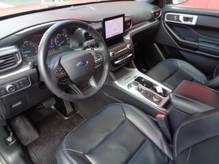 2020 Ford Explorer XLT 4WD — photo 2