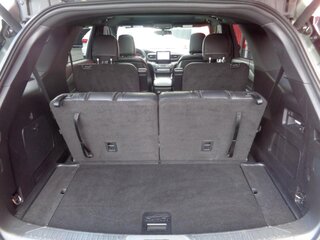 2020 Ford Explorer XLT 4WD — photo 12