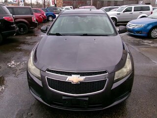 2011 Chevrolet Cruze LT — photo 3