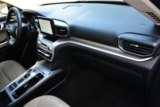 2023 Ford Explorer XLT RWD — photo 15