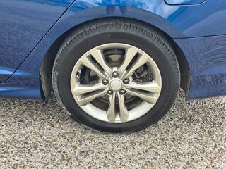 2019 Hyundai Sonata Limited — photo 9