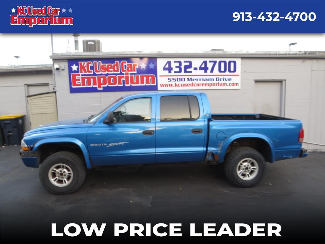 2000 Dodge Dakota Quad Cab 131" WB 4WD Sport