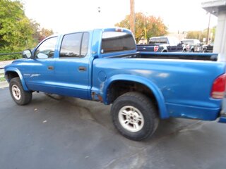 2000 Dodge Dakota Quad Cab 131" WB 4WD Sport — photo 9