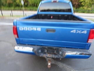 2000 Dodge Dakota Quad Cab 131" WB 4WD Sport — photo 7