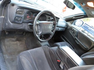 2000 Dodge Dakota Quad Cab 131" WB 4WD Sport — photo 11