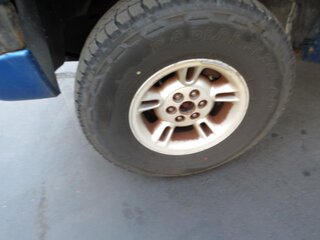 2000 Dodge Dakota Quad Cab 131" WB 4WD Sport — photo 17