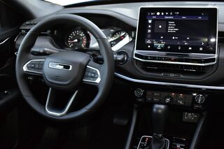 2026 Jeep Compass Latitude Altitude 4x4 — photo 10