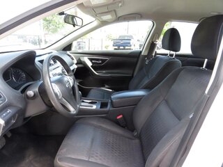 2017 Nissan Altima 2.5 S Sedan — photo 12