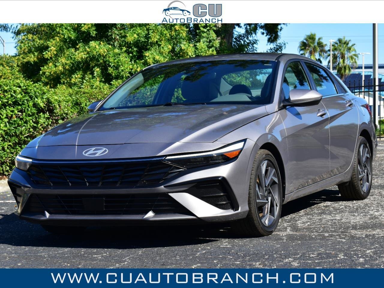 2025 Hyundai Elantra SEL Convenience IVT