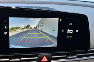 2025 Hyundai Elantra SEL Convenience IVT — photo 19