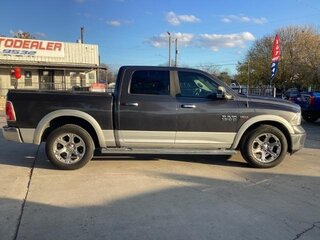 2014 Ram 1500 Laramie — photo 6