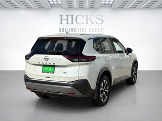 2023 Nissan Rogue SV — photo 5