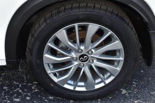 2023 Infiniti QX50 LUXE FWD — photo 8