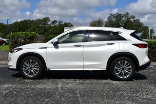 2023 Infiniti QX50 LUXE FWD — photo 2