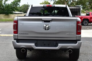2022 Ram 1500 Laramie 4x4 Crew Cab 6'4" Box — photo 4