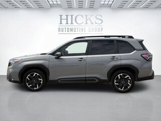 2025 Subaru Forester Limited — photo 8