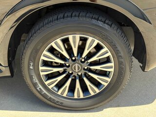 2024 Nissan Armada SL — photo 9